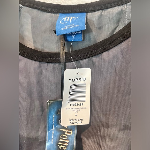 NWT Torrid x Harry Potter Sz 6 Hogwarts Castle Print Sheer Blouse Top - FLAWED- - Picture 10 of 14